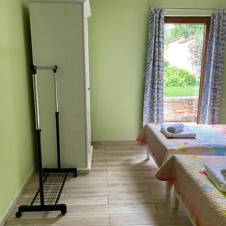 Stancija Marusi * Peruški