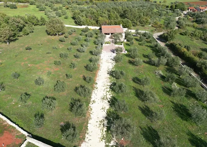 Stancija Marusi Feriehus *