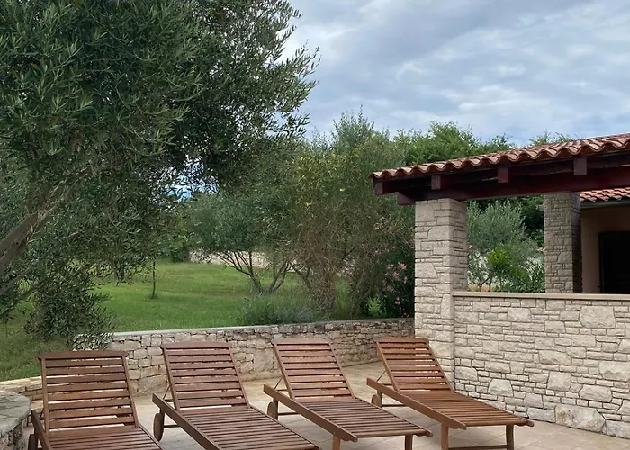 Stancija Marusi Feriehus *